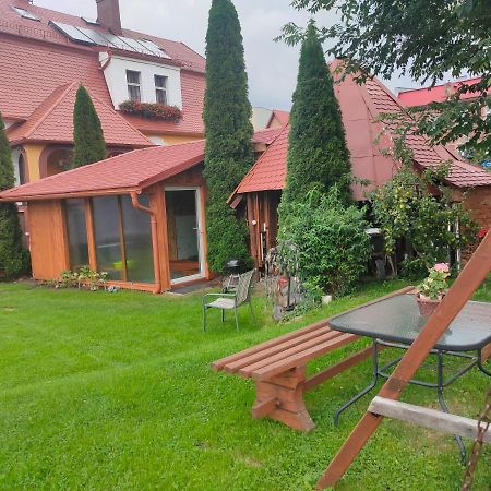 Gosciniec Iwona Hotel Глухолази Екстериор снимка